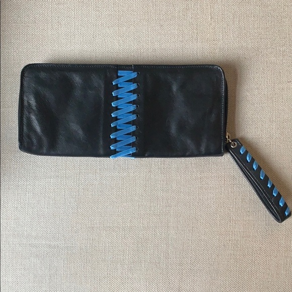 Jennifer Scott Black Leather Clutch Wristlet - Picture 2 of 4